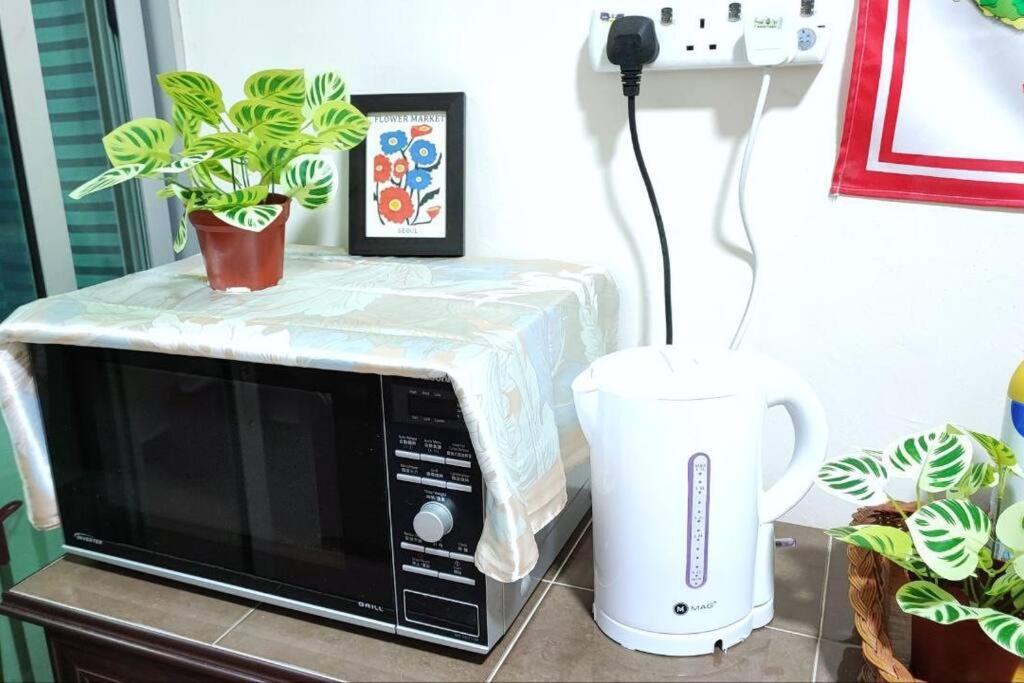 Yolo Budget Kl Netflix Wifi Pangsapuri *